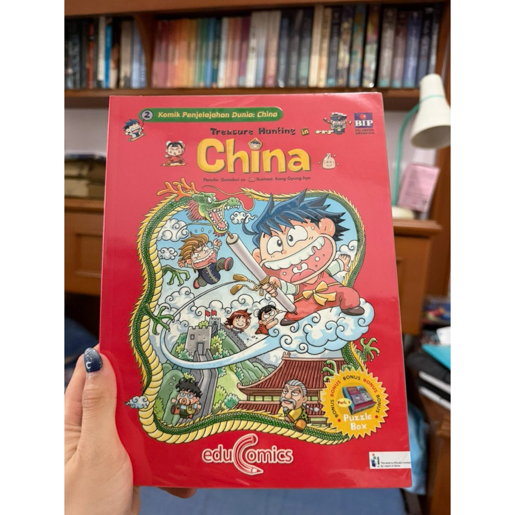 (ORIGINAL + INDONESIAN) Buku Komik Penjelajah Dunia: China Serikat (Treasure Hunting in China) by Ed