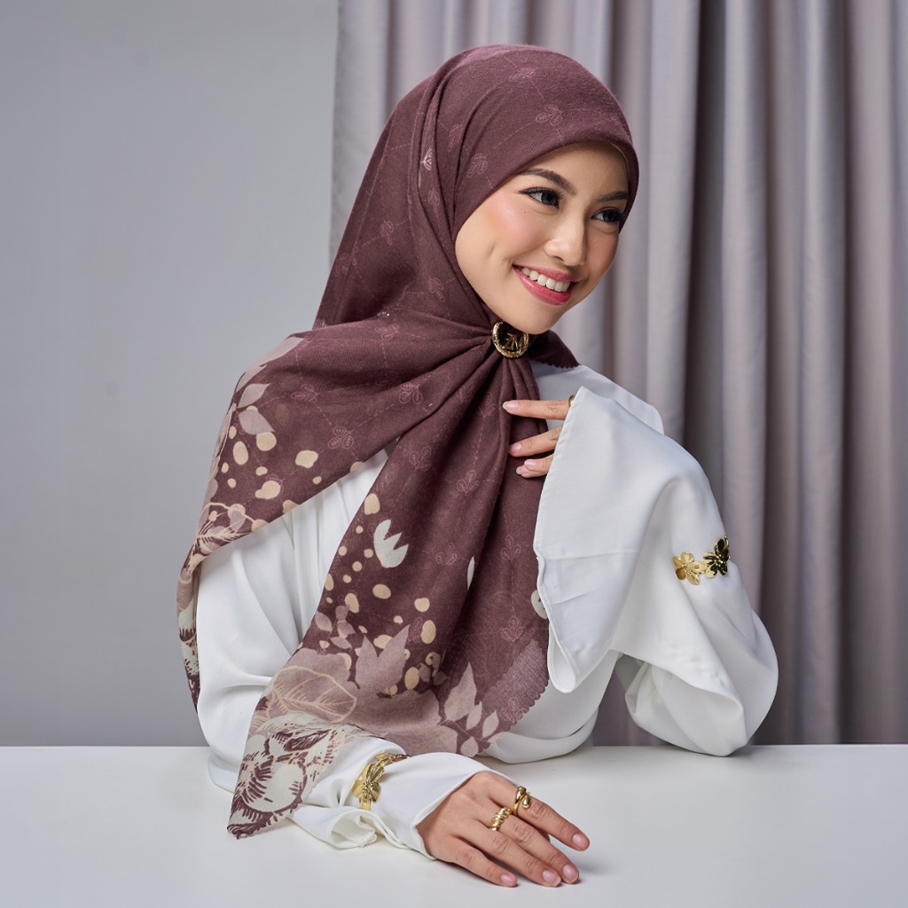 [Best Seller] ZM Zaskia Mecca - Jola Scarf Kerudung Segi Empat Ultra Sonic