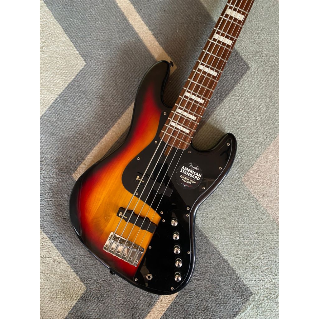 Bass 5string Fender Jazz Preamp Aktive