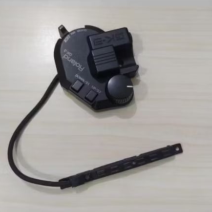 Roland GK3 divider pickup untuk Gitar di modul GR20 GR55