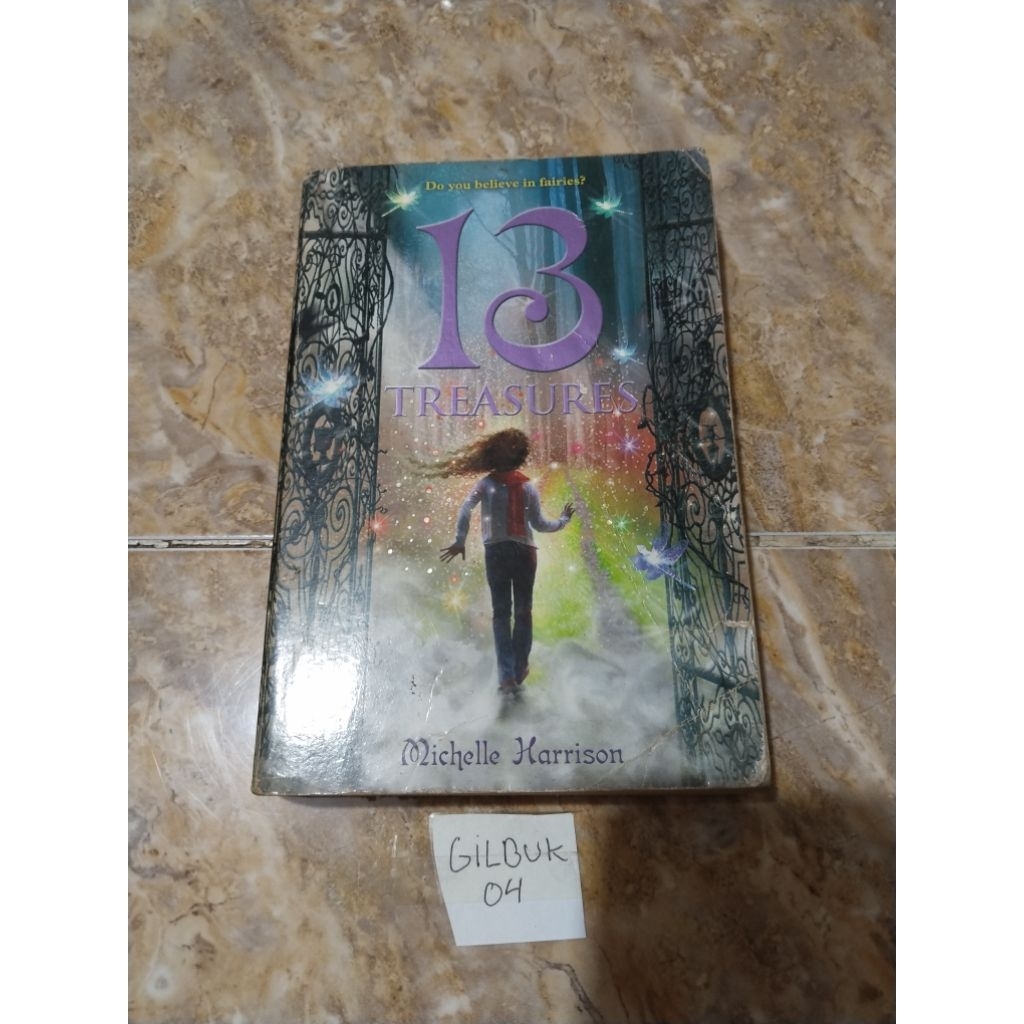 Buku 13 Treasures - Michelle Morrison