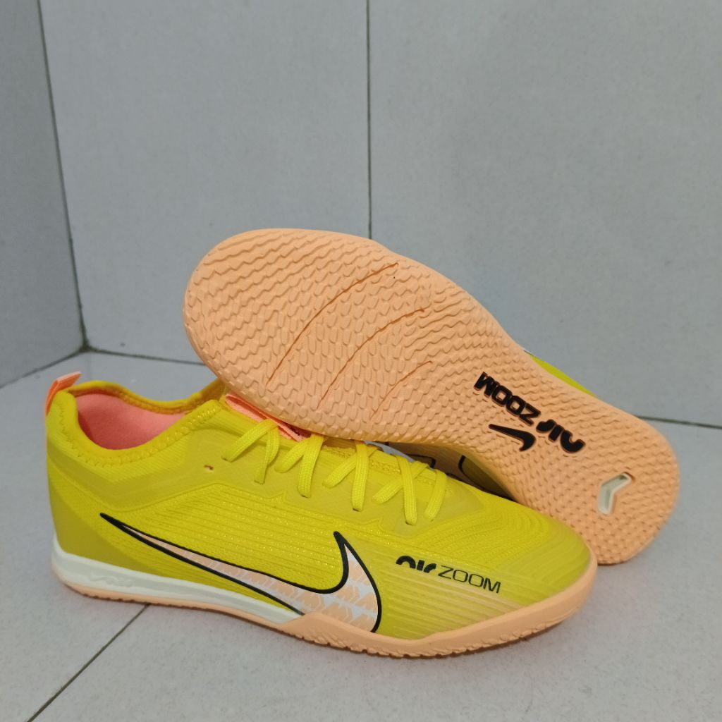 SEPATU FUTSAL ZOOM MERCURIAL VAPOR 15 LUCENT IC