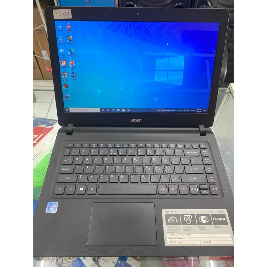 Laptop Acer Aspire ES1-432