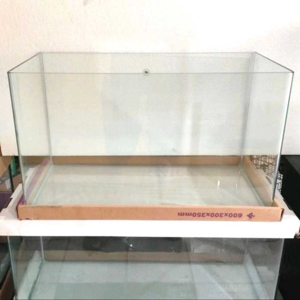 Aquarium Bending 60cm termasuk Packing Kayu (utk pengiriman luar kota)