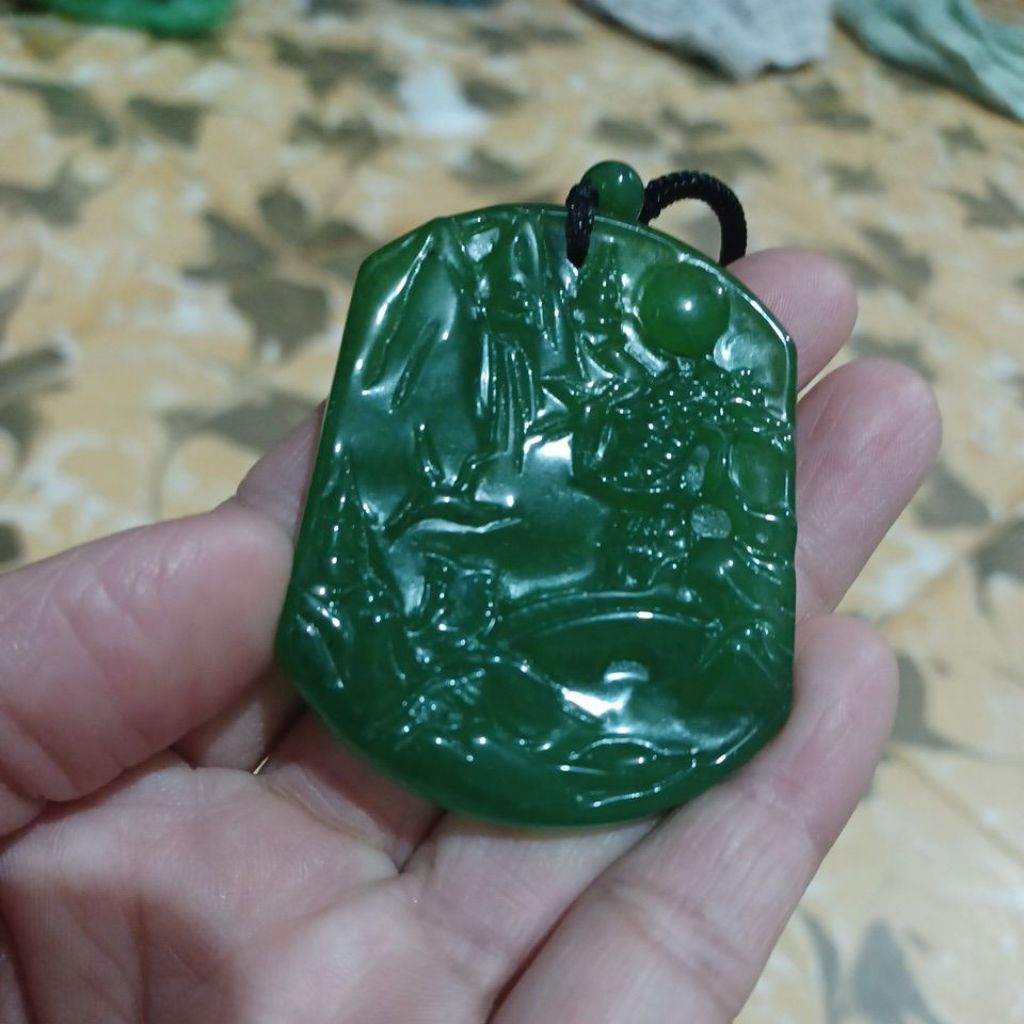 pendant giok hetian