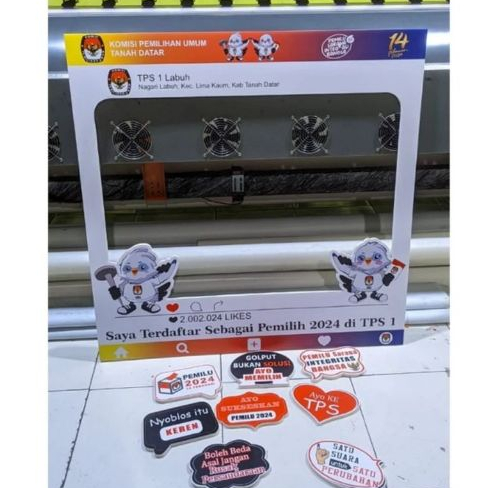 props custom Desain Props custom photobooth dekorasi pesta