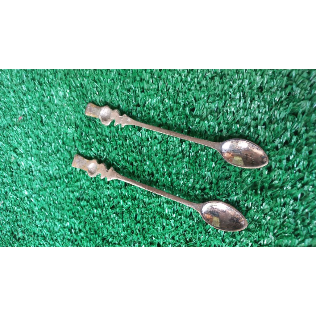 Sendok Antik Kuningan