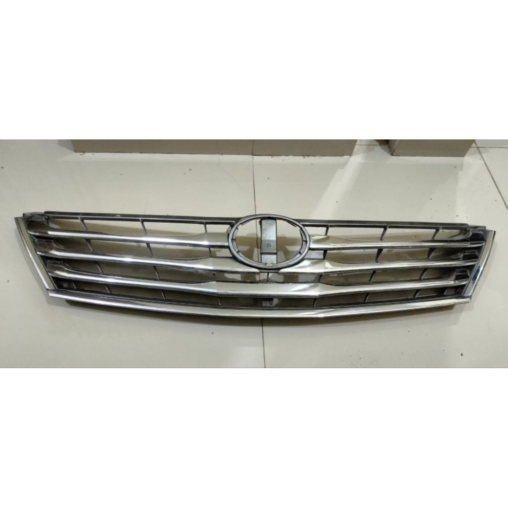 gril grill Toyota kijang Innova 2012-2014 original