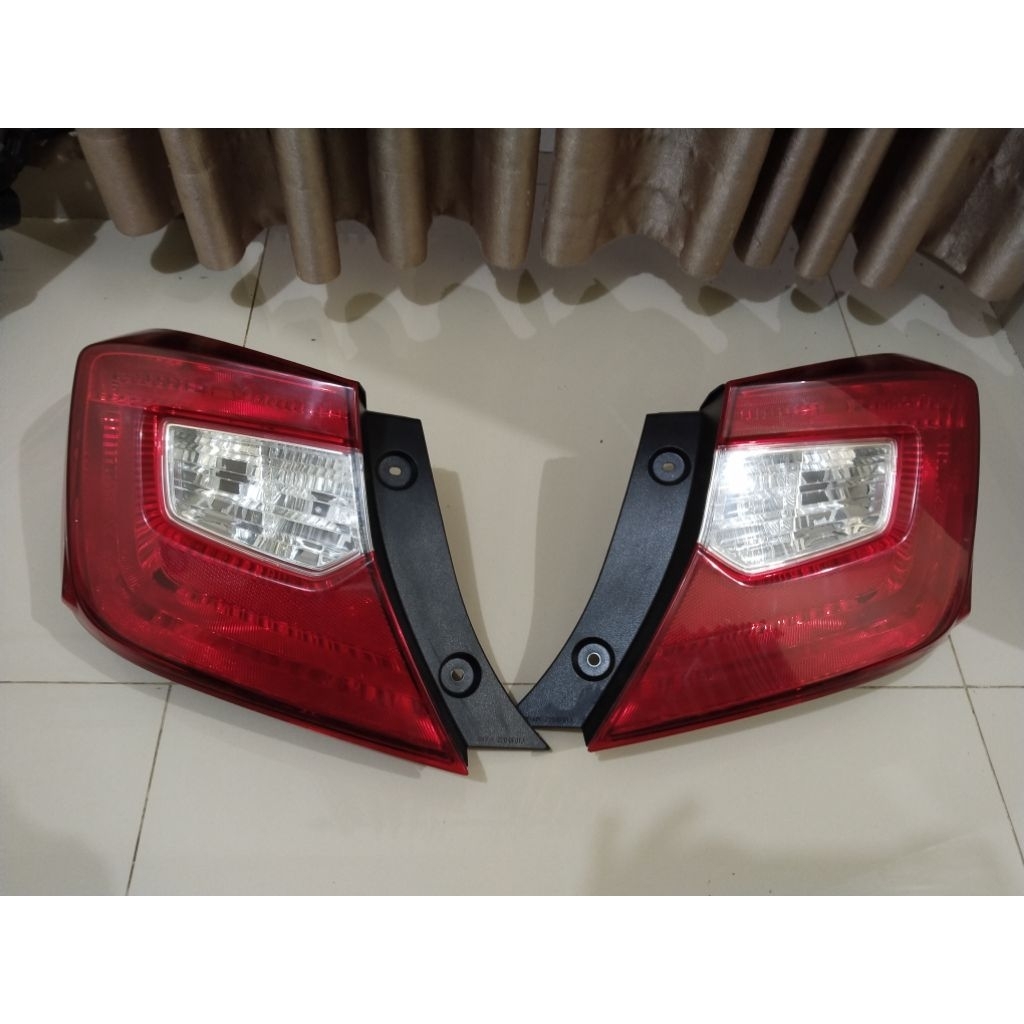 lampu belakang stoplamp honda brio 2019 kanan kiri original tanpa kemasan