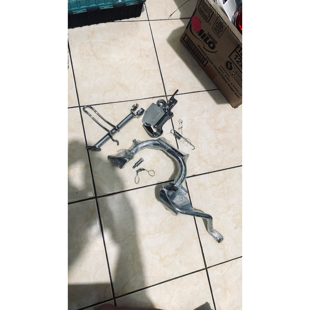 STANDAR VESPA MATIC 1&2 CHROME BRAND NEW