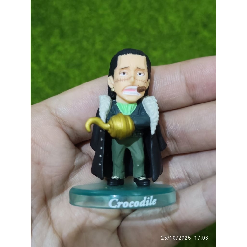ACTION FIGURE / KOLEKSI / HIASAN ONE PIECE CROCODILE ORI BANDAI