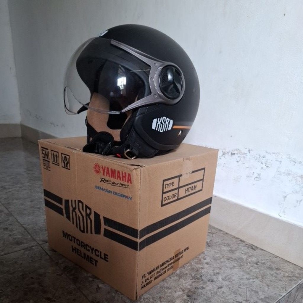 Helm XSR Hadiah