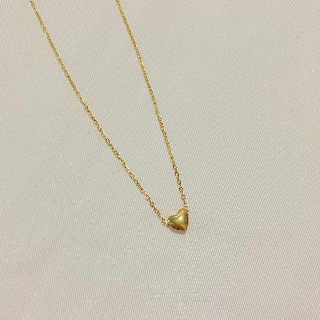 kalung titanium liontin love