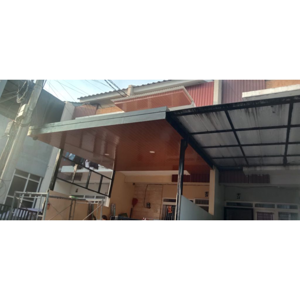 Kanopi terpasang alderon