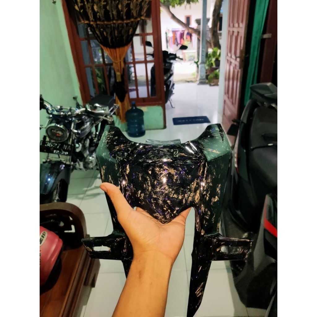 tempong' Vario new LED karbon forged