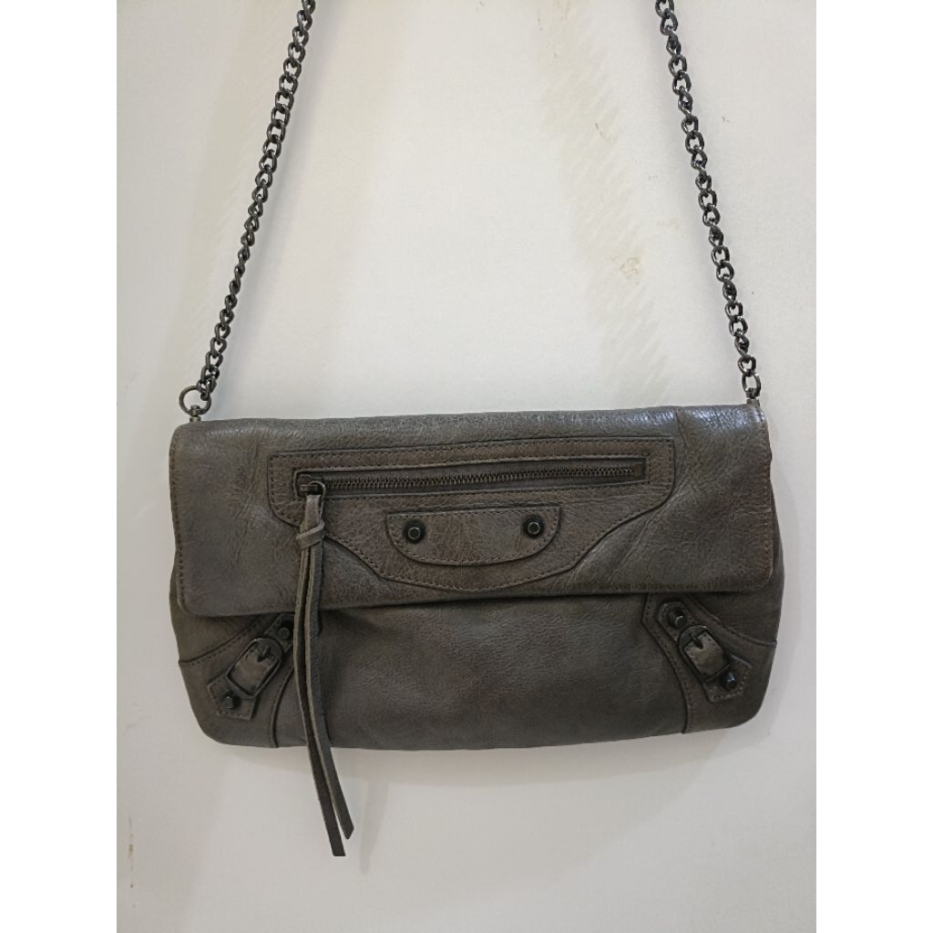 tas branded preloved Balenciaga*