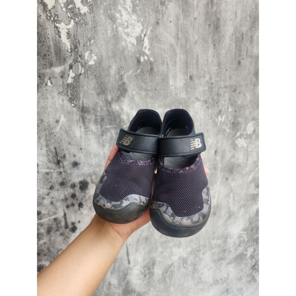 sepatu anak NB ori