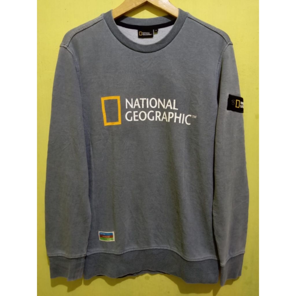 crewneck national geographic