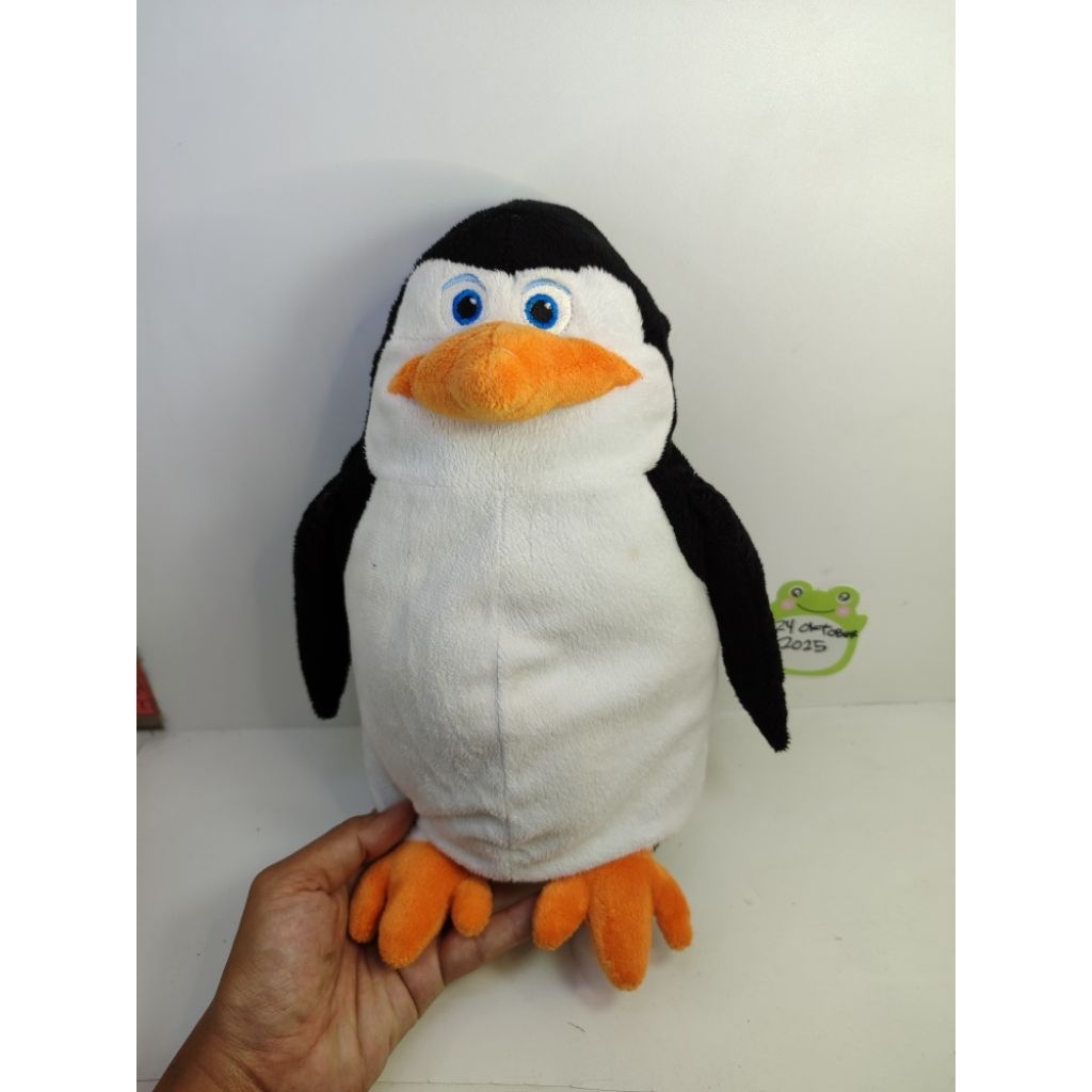 boneka Madagascar the pinguin Madagaskar