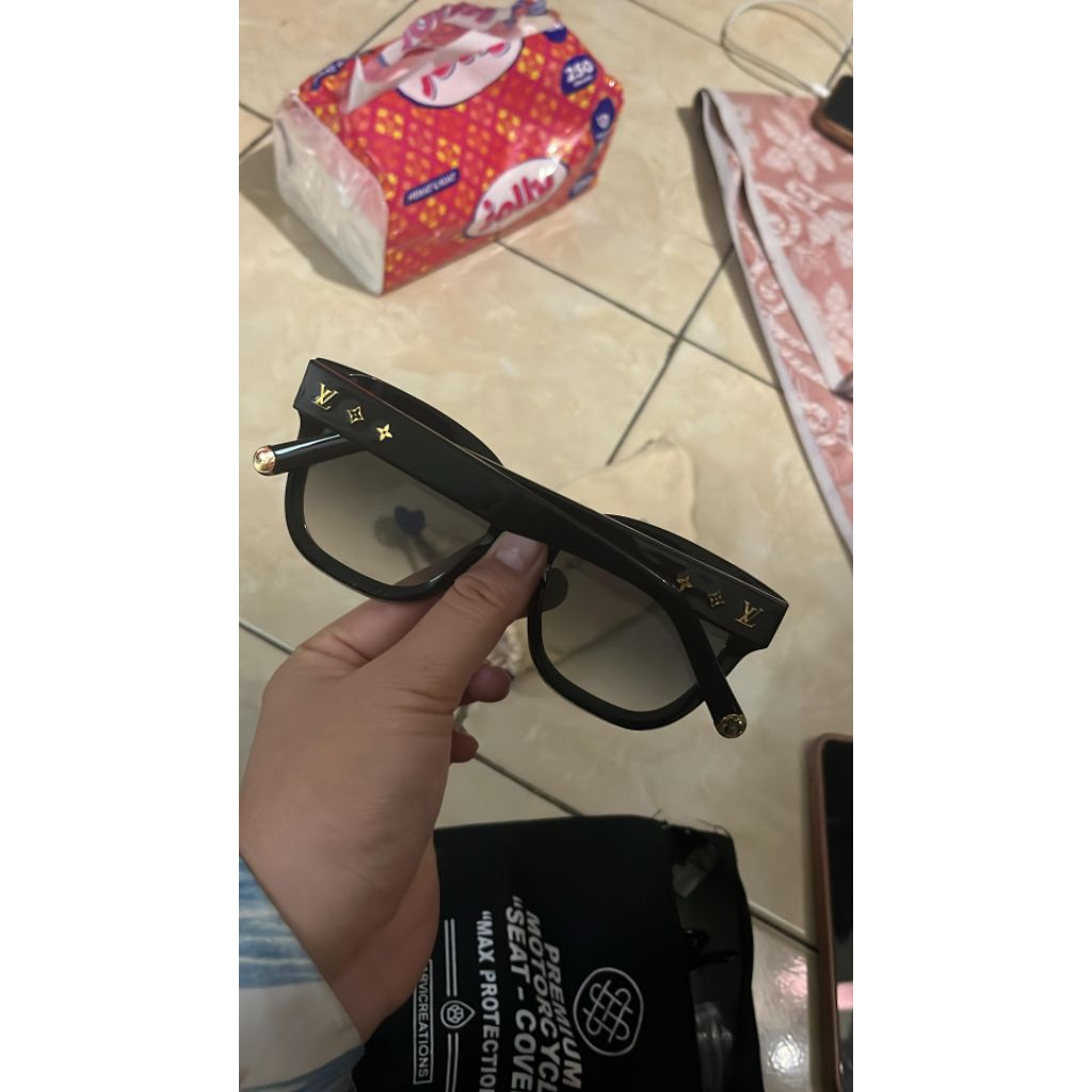 kacamat LV oroginal (My Monogram Squere Sunglases)