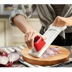 Tupperware Speedy mando Pengiris Bawang 2 Mata Pisau Serbaguna