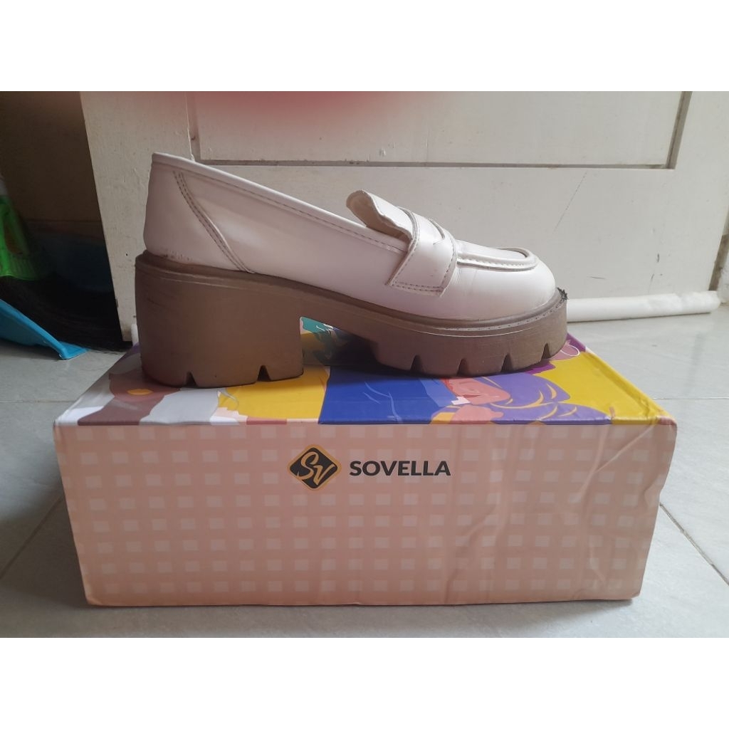 Sepatu Talita Sovella