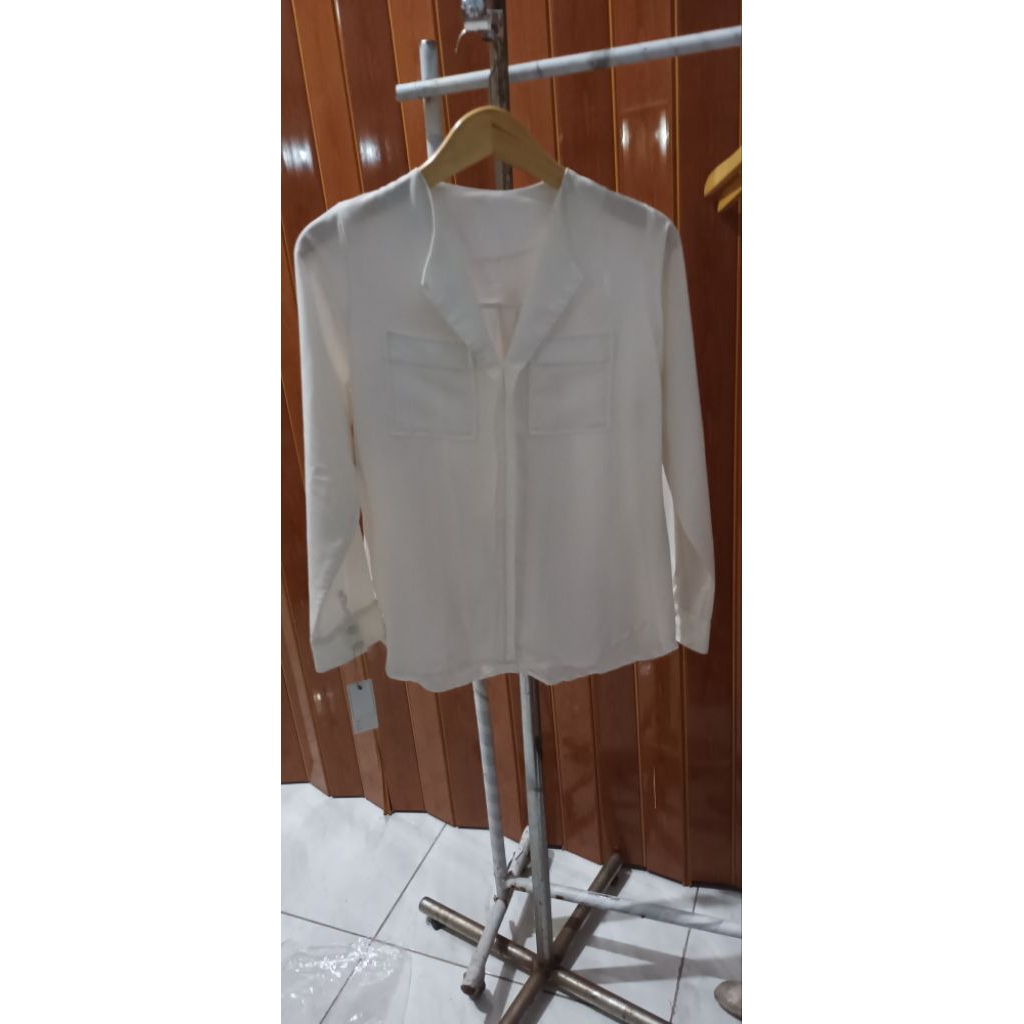 kemeja tanpa kerah