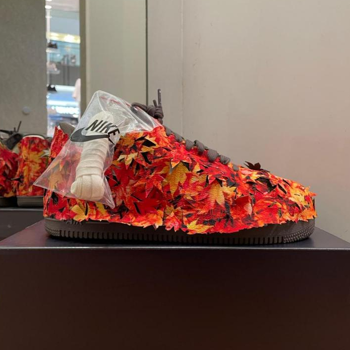 SEPATU NIKE AIR FORCE 1'07 LX NIKIM8062368