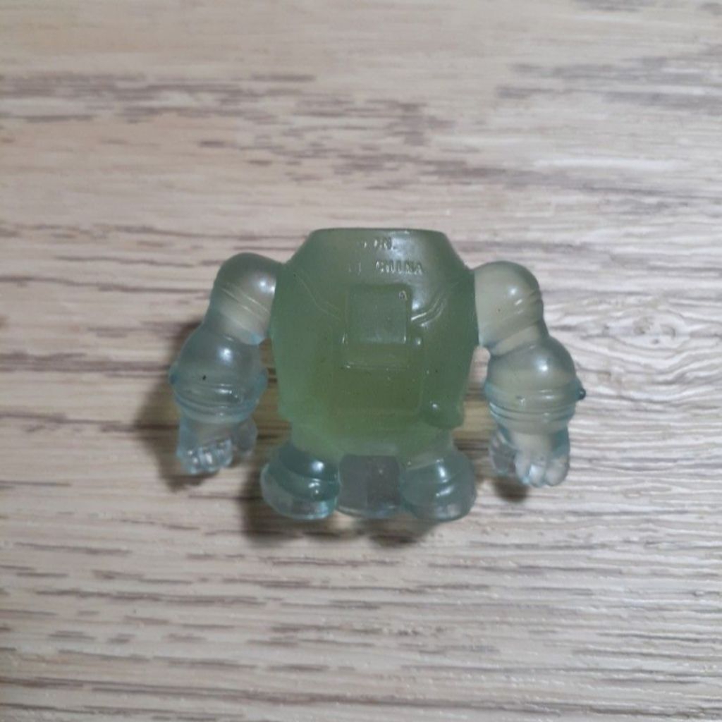 [ NETT ] RARE Ben 10 Haywire Cannonbolt Ultimate Translucent Figure