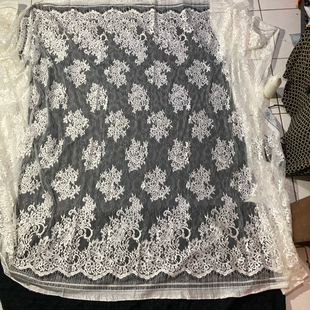 kain brukat tile semi prancis | brukat penelan semi prancis | brukat tile (150cm x 250cm)