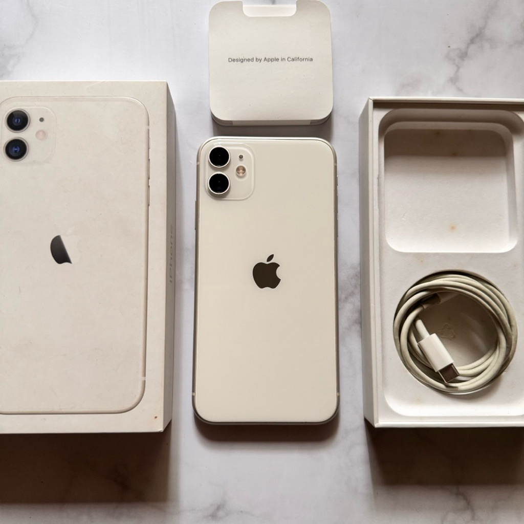 Iphone 11 128GB iBox - Putih Second Like New iBox
