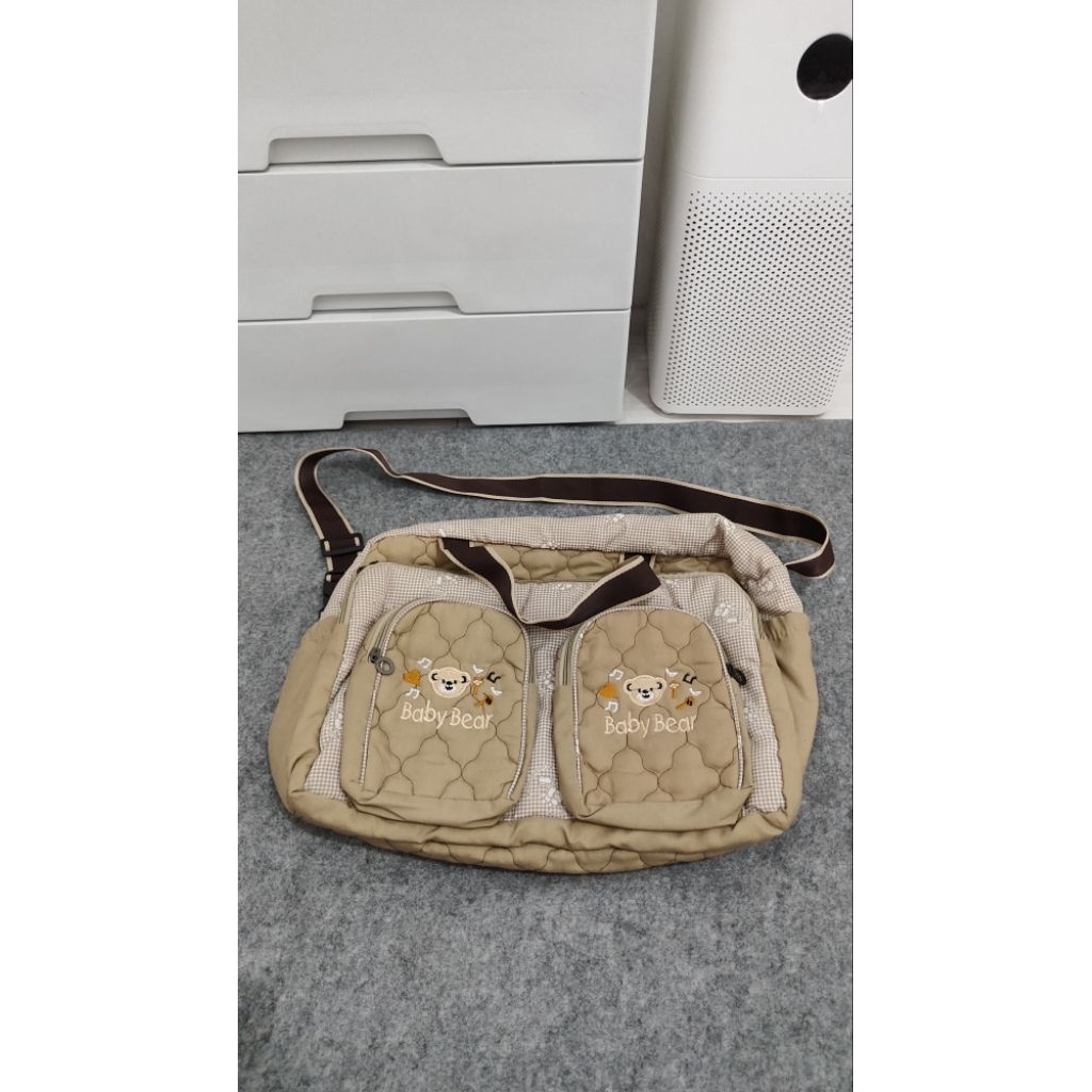 Preloved - Tas Bayi Ukuran Besar