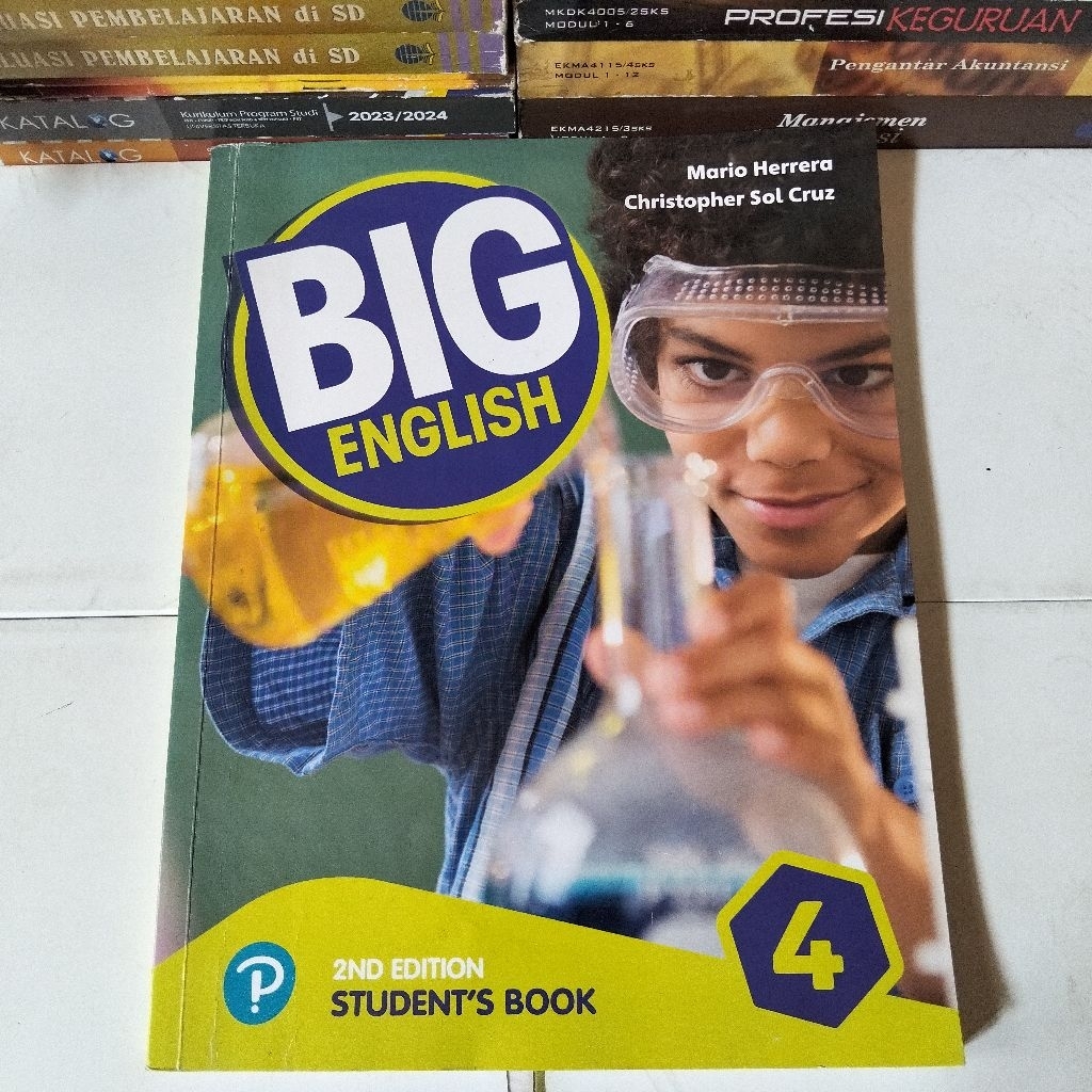 BIG ENGLISH 4 STUDENTS BOOK