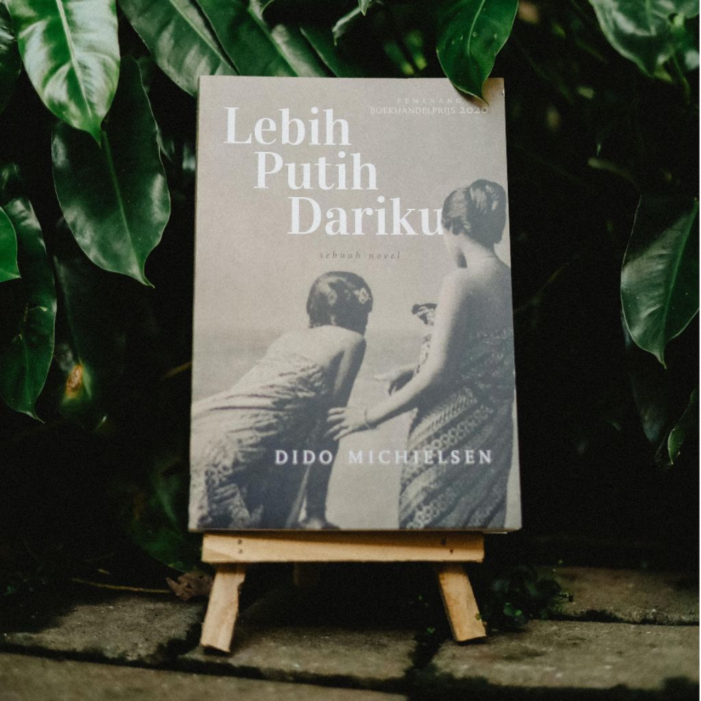 [NEW] Novel Lebih Putih Dariku