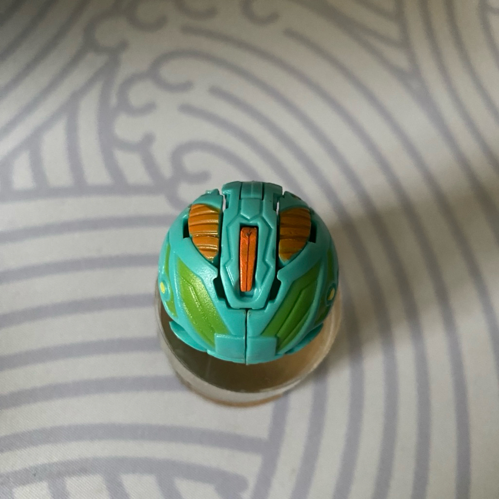 Bakugan B2 Cyborg Helios Bakugan