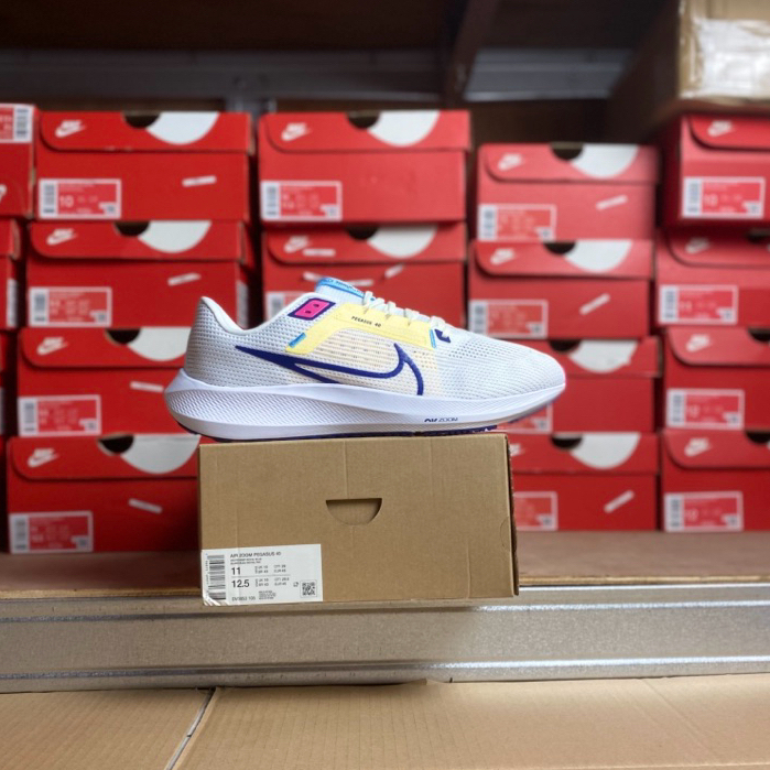 SEPATU RUNNING NIKE AIR ZOOM PEGASUS 40 White/Deep Royal Blue ORIGINAL 100% DV3853-105