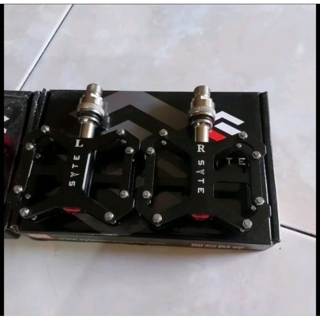 PEDAL QUICK  RELEASE SYTE QR