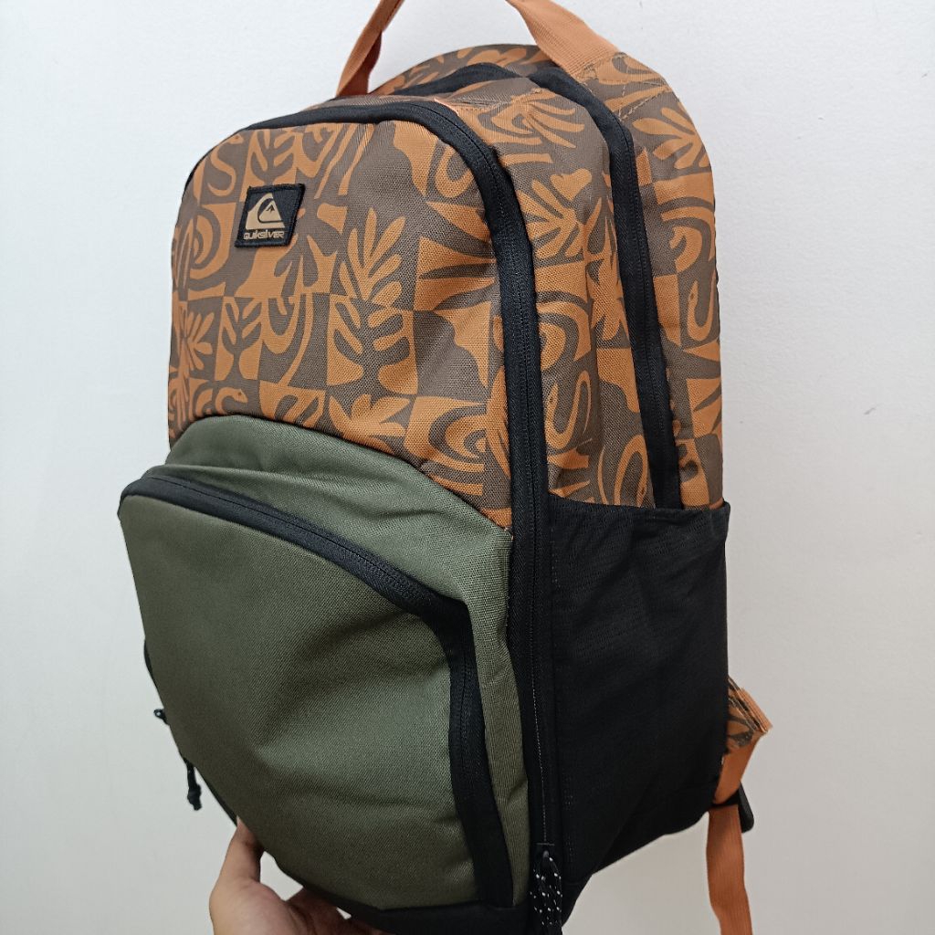 Tas gandong QUIKSILVER 1969 slecial
