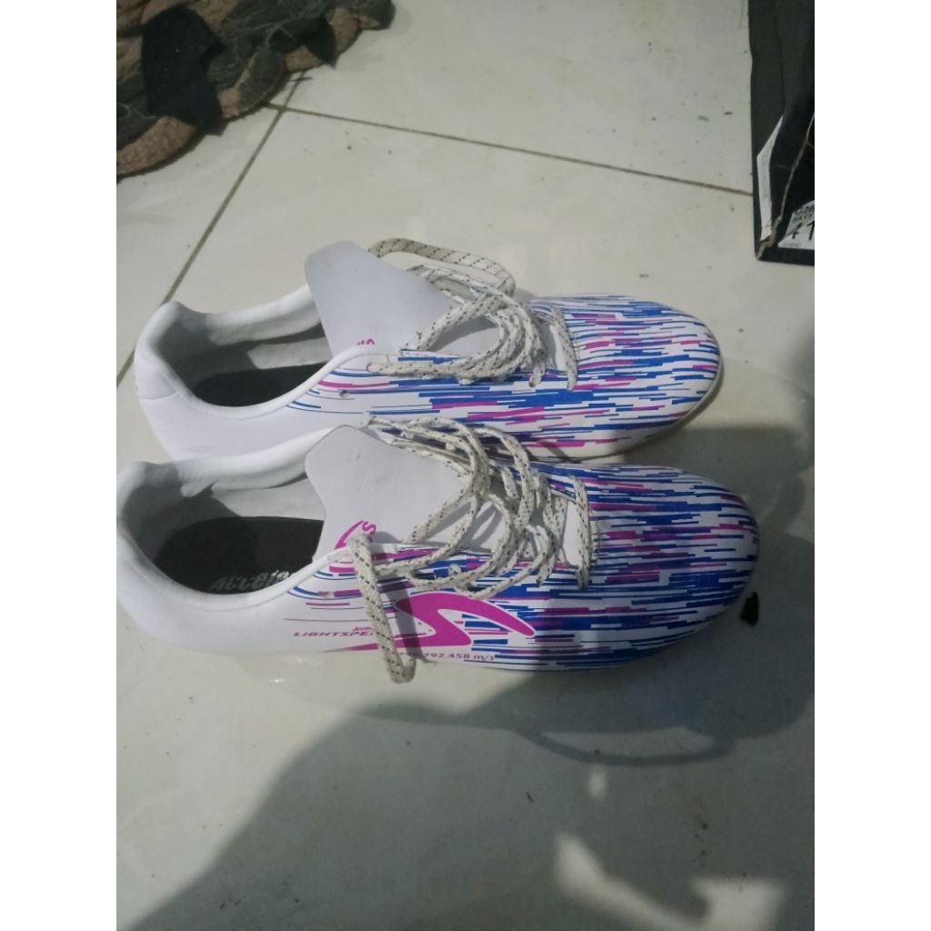 Sepatu Ls Reborn Size 40(Second)