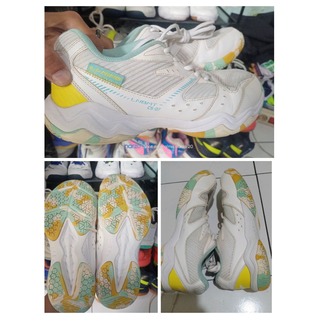 sepatu badminton lining / sepatu lining