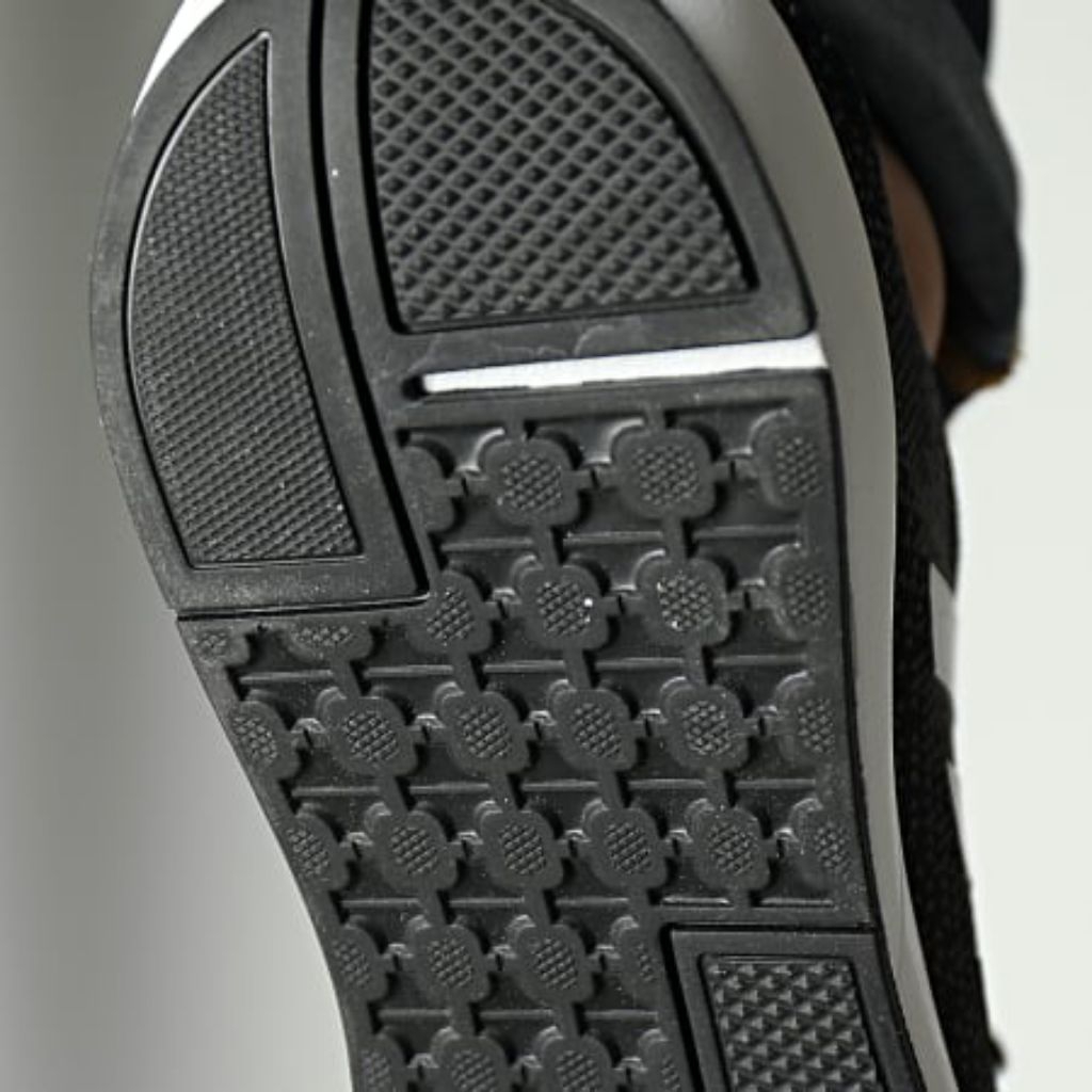 outsole SWIFT RUN 22 0RIGINAL telapak sol sepatu sneakers running lari