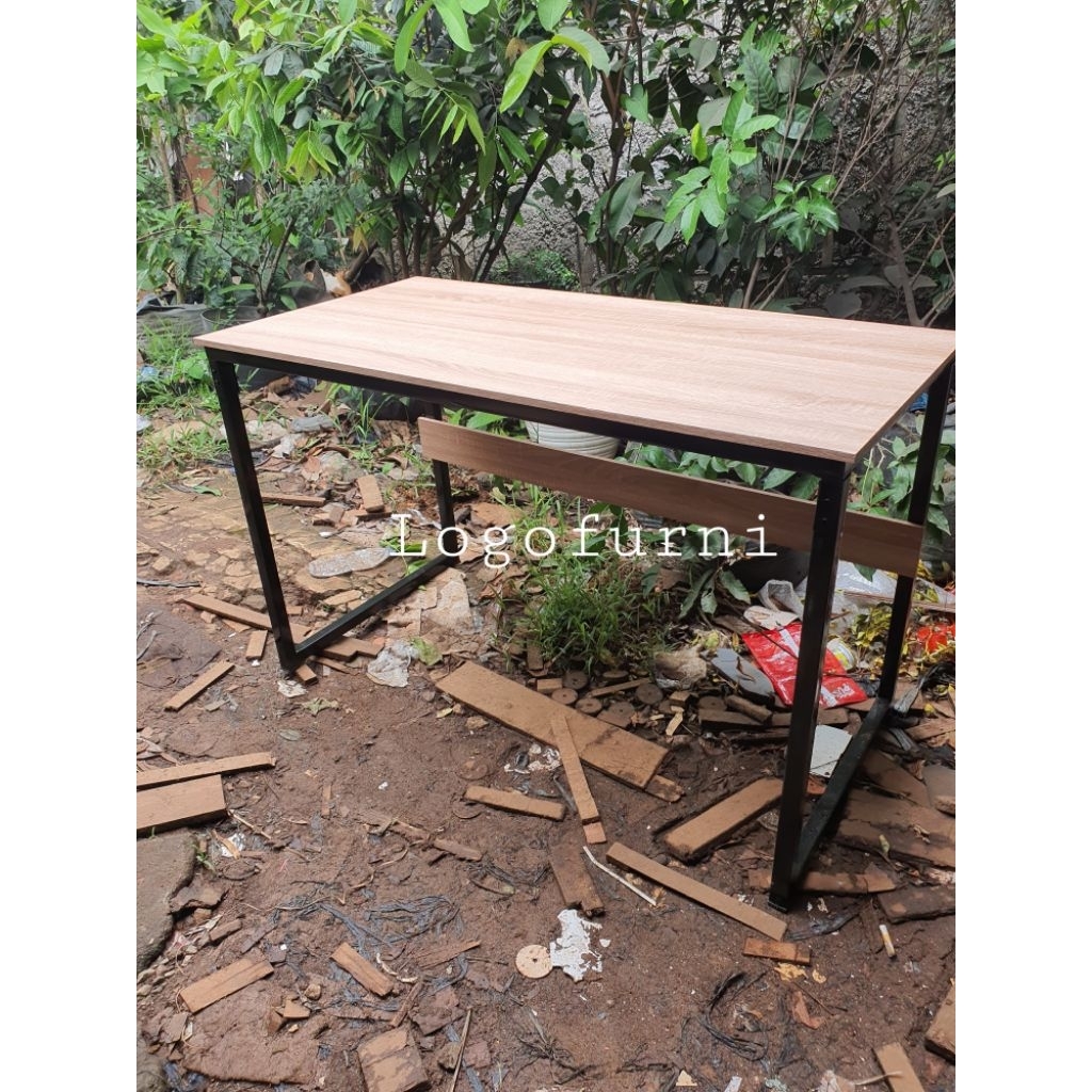 Meja Makan / Meja Komputer/ Meja Knockdown