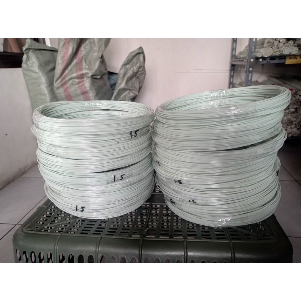 RUJI - JERUJI FIBER PUTIH SUSU UKURAN 1,5MM