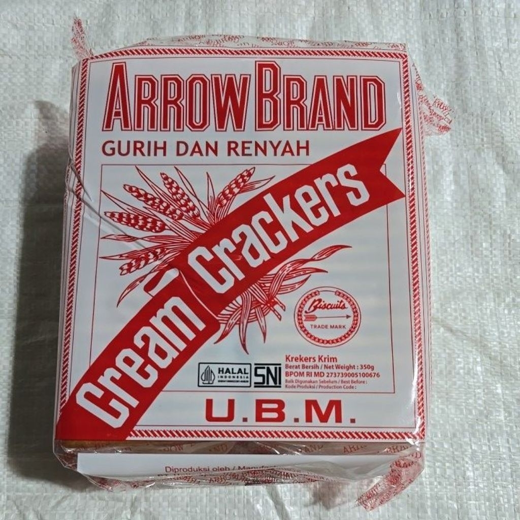 Biskuit gabin UBM rasa asin dan rasa manis 1 pak 350g ( GABIN )