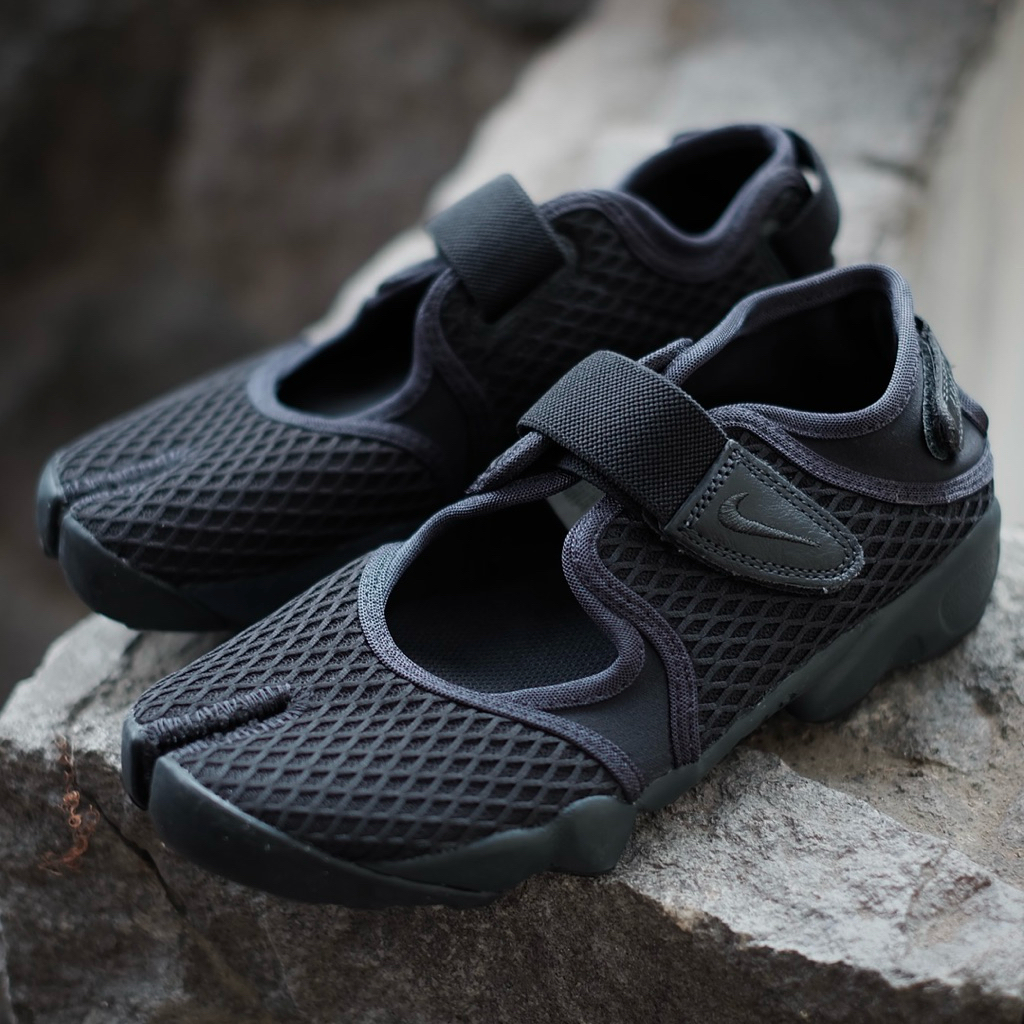 Air Rift Off Noir [ HM8288-001 ]