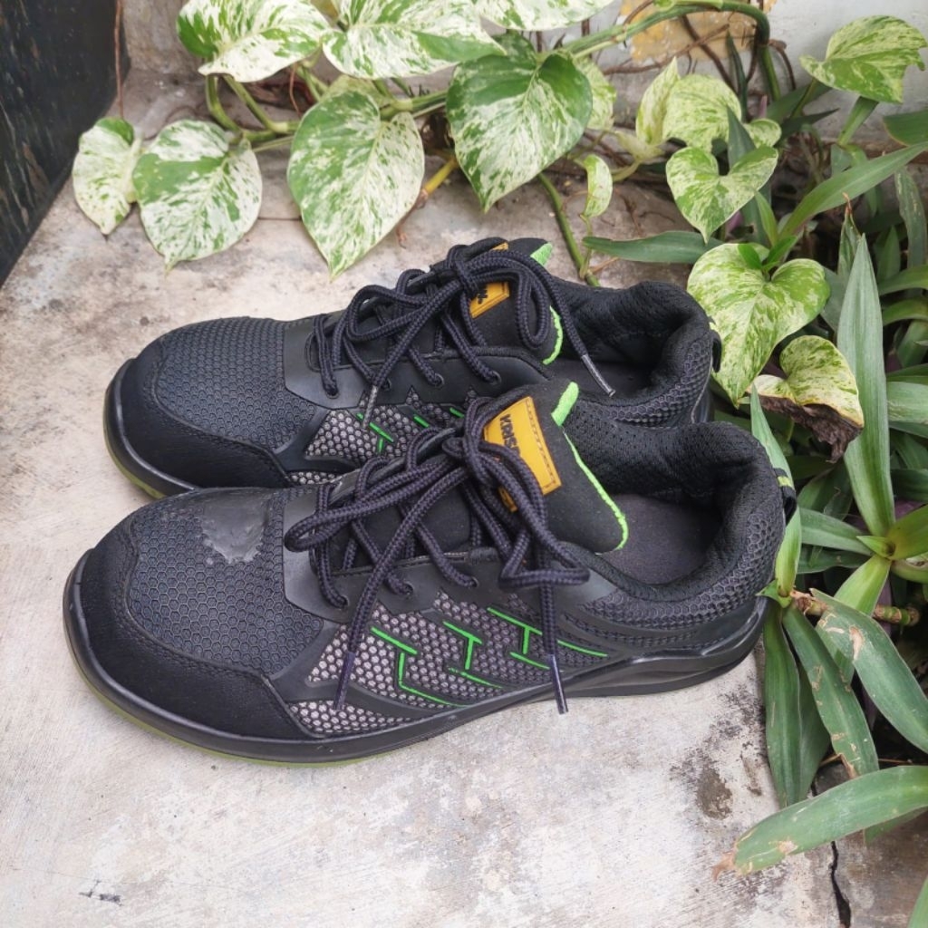 sepatu safety second krisbow thoosa size 40(25cm)