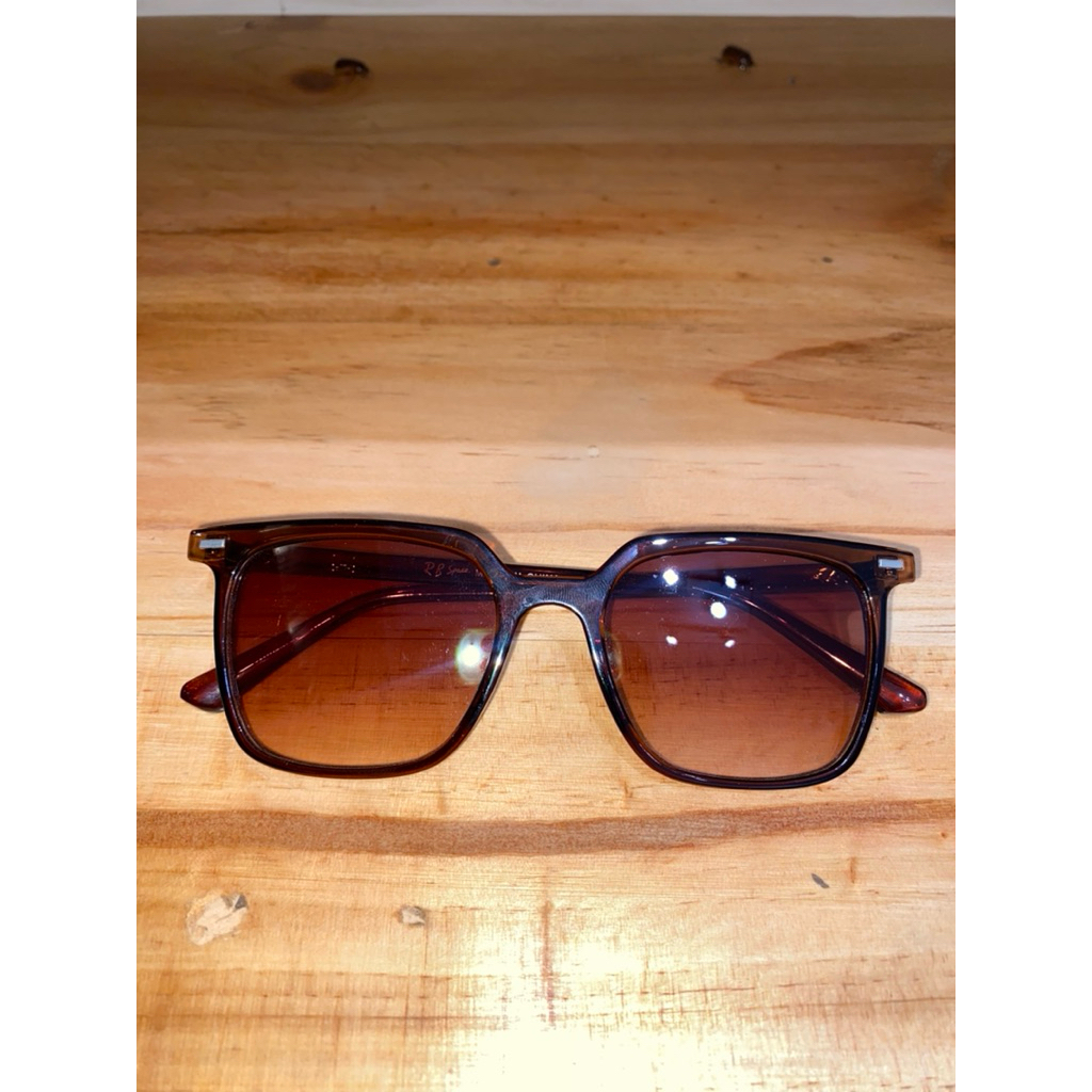 Kacamata Hitam Square / Kotak Klasik - Brown Glossy Lensa Gradasi Coklat UV