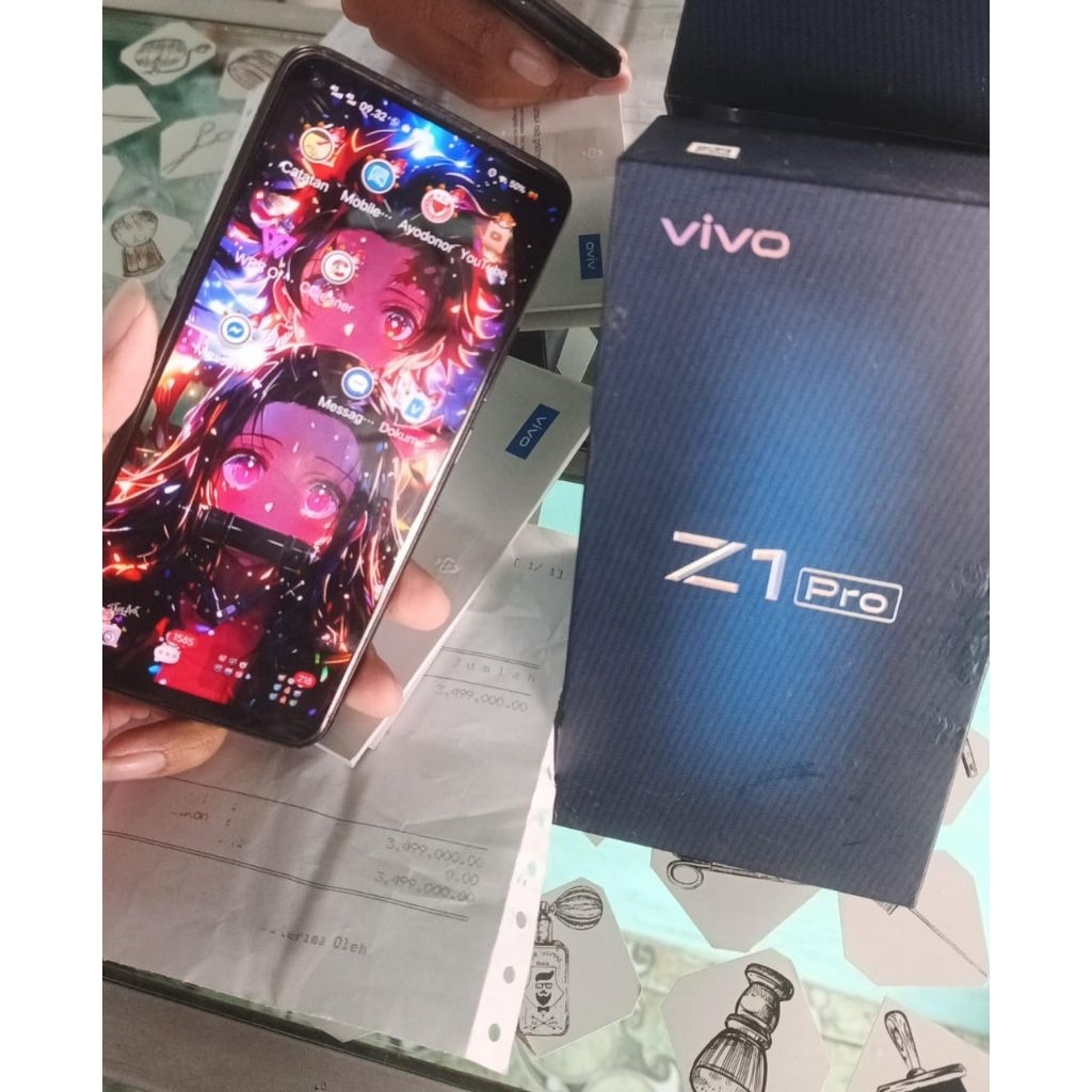 VIVO Z1 PRO 6/128 giga fulset tangaan Pertamma bekas second original HP gamer ram 6 internal 128
