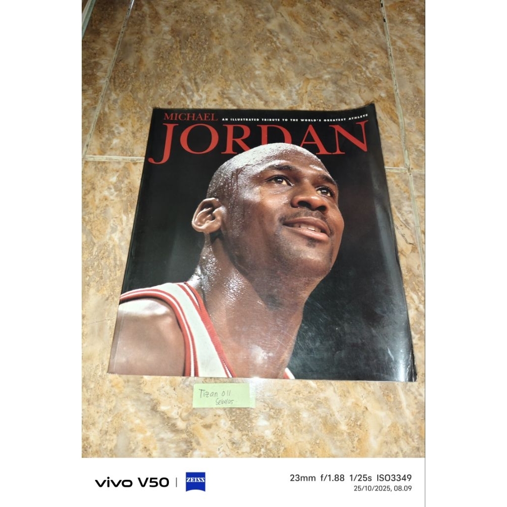 Buku Michael Jordan An Illustrated tribute to the world's greatest athlete