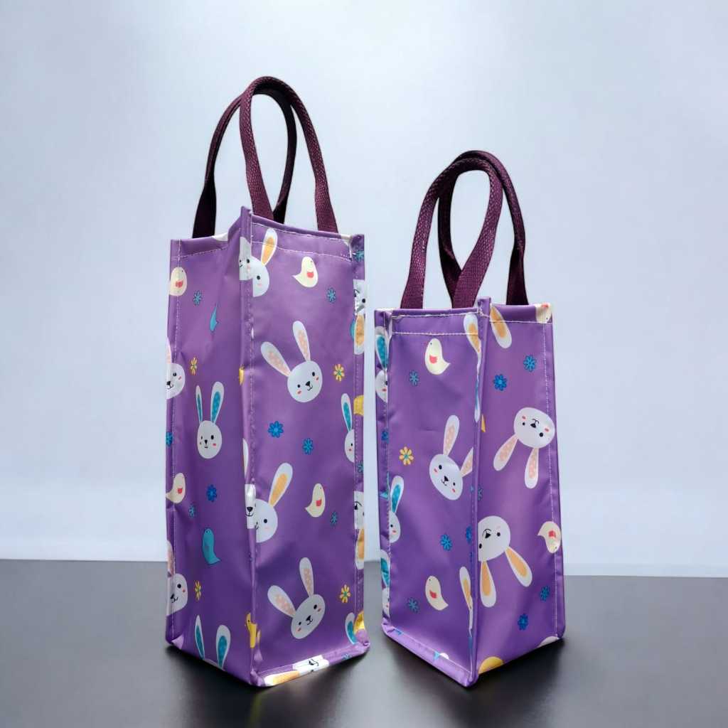 Tas botol 1 liter dan 2 liter, tas tumber karakter lucu, tas botol souvenir, goodiebag, giftbag, tas